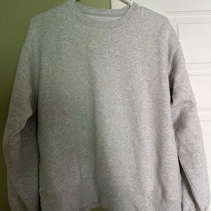 Aritzia TNA Boyfriend Crew Neck-size 1